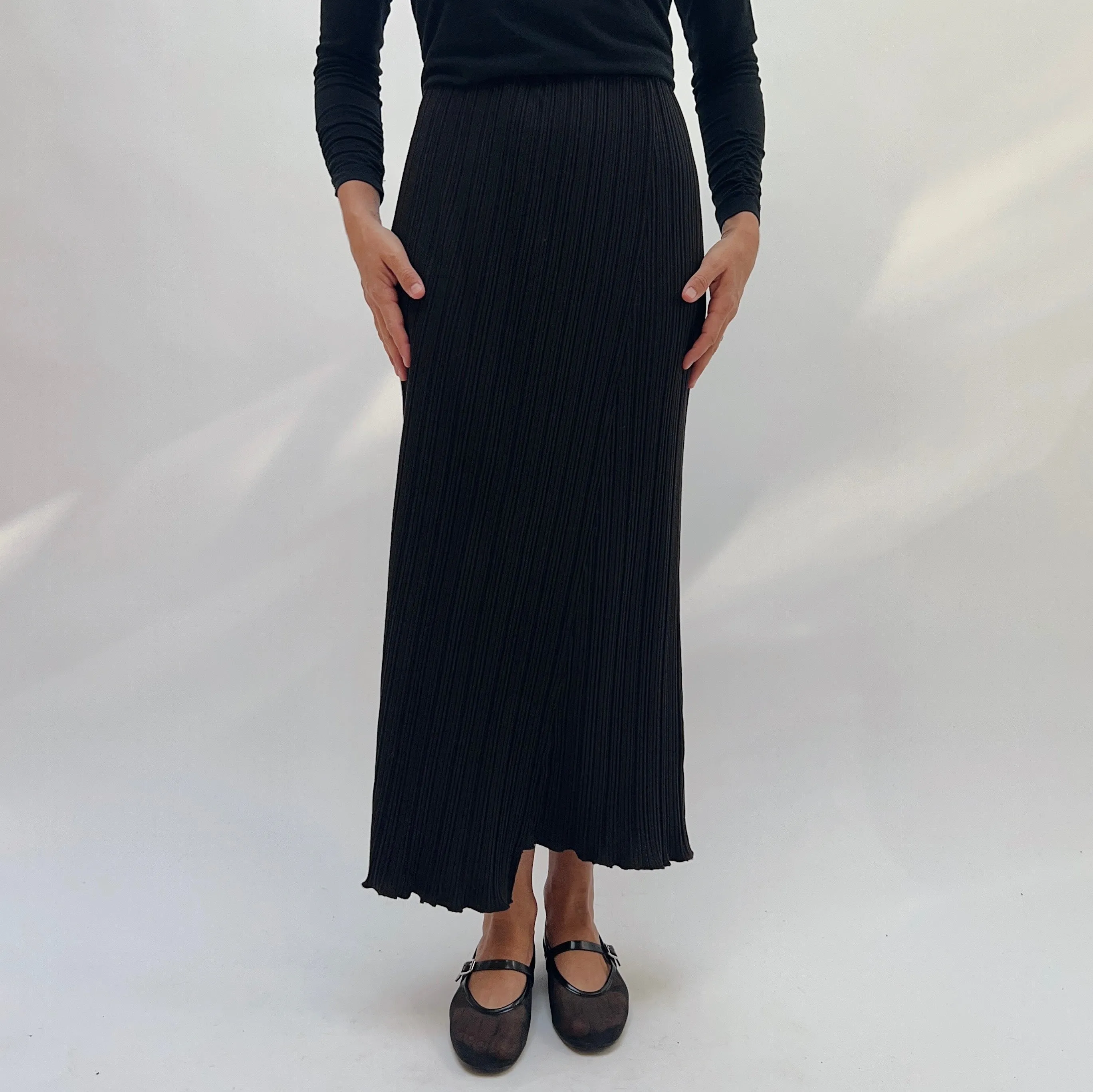 Fenini | Pleated Skirt in Black