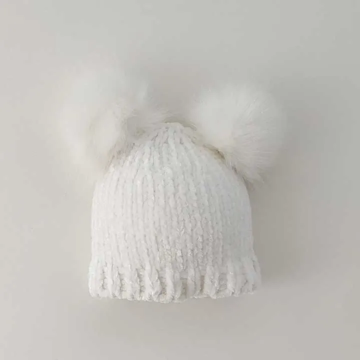 Girls Chenille Pom Pom Hat