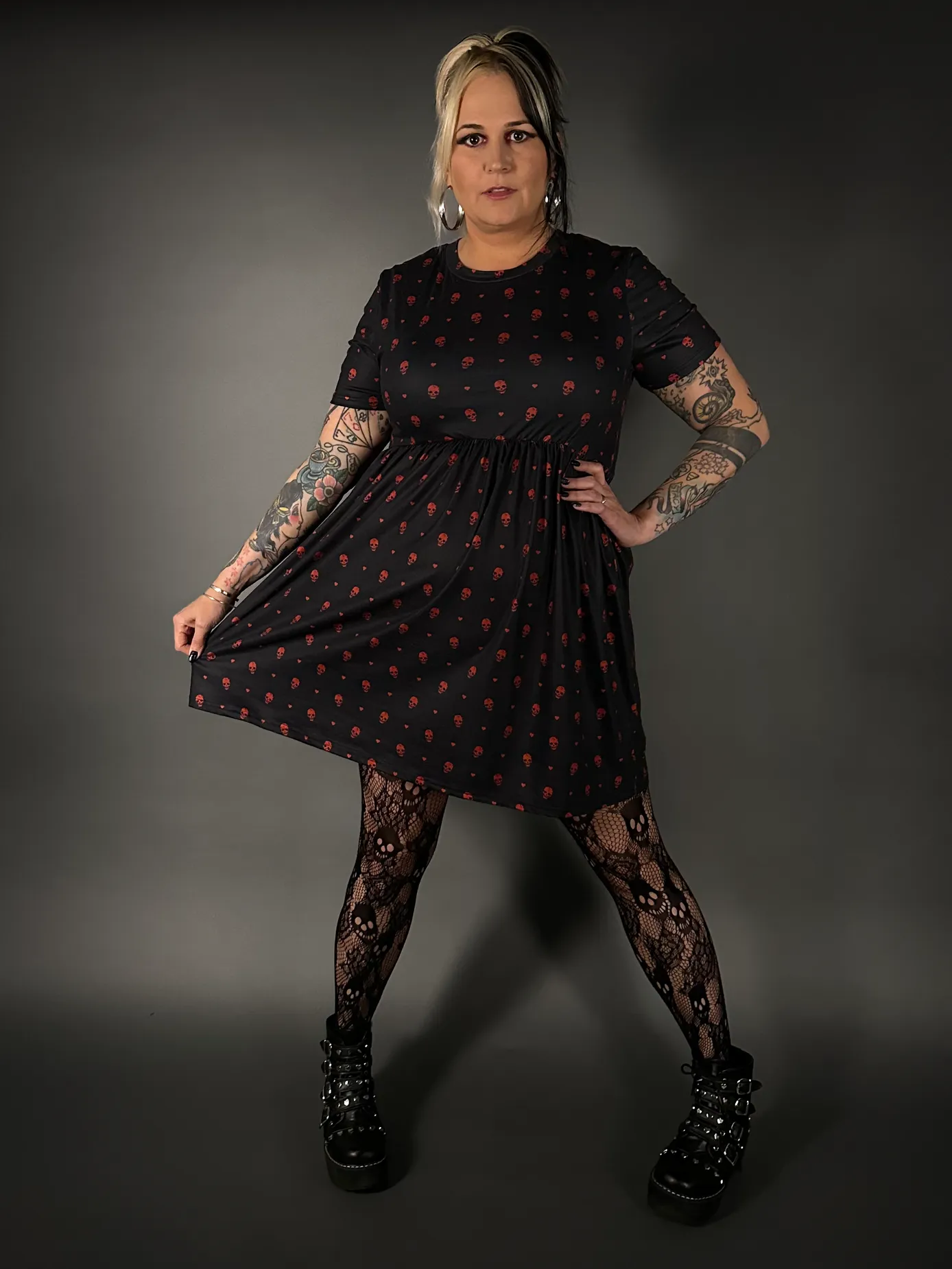 Outfit Set - Tommyrot "Hearts & Skulls" Skater Dress & Rose & Skull Tights by Pamela Mann