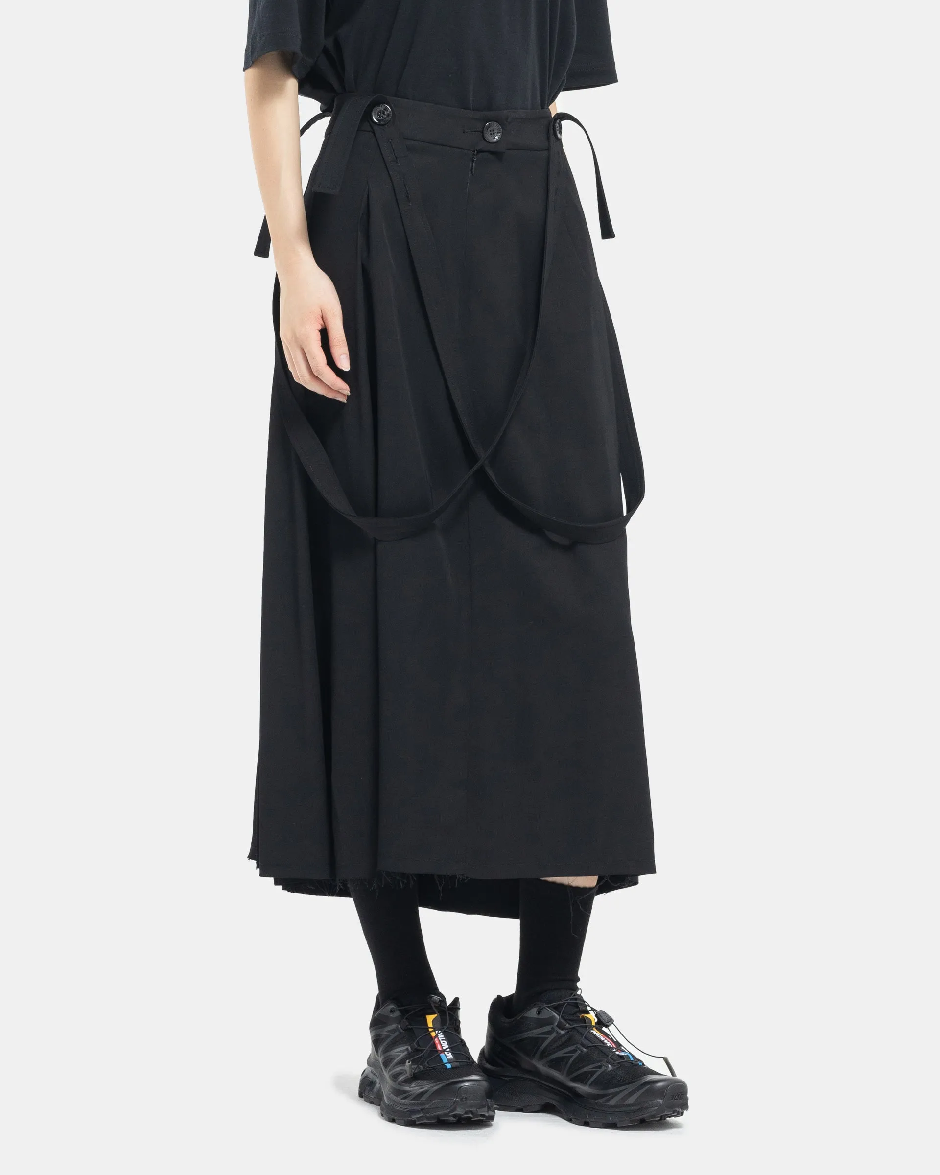 Pleated Skirt in Black