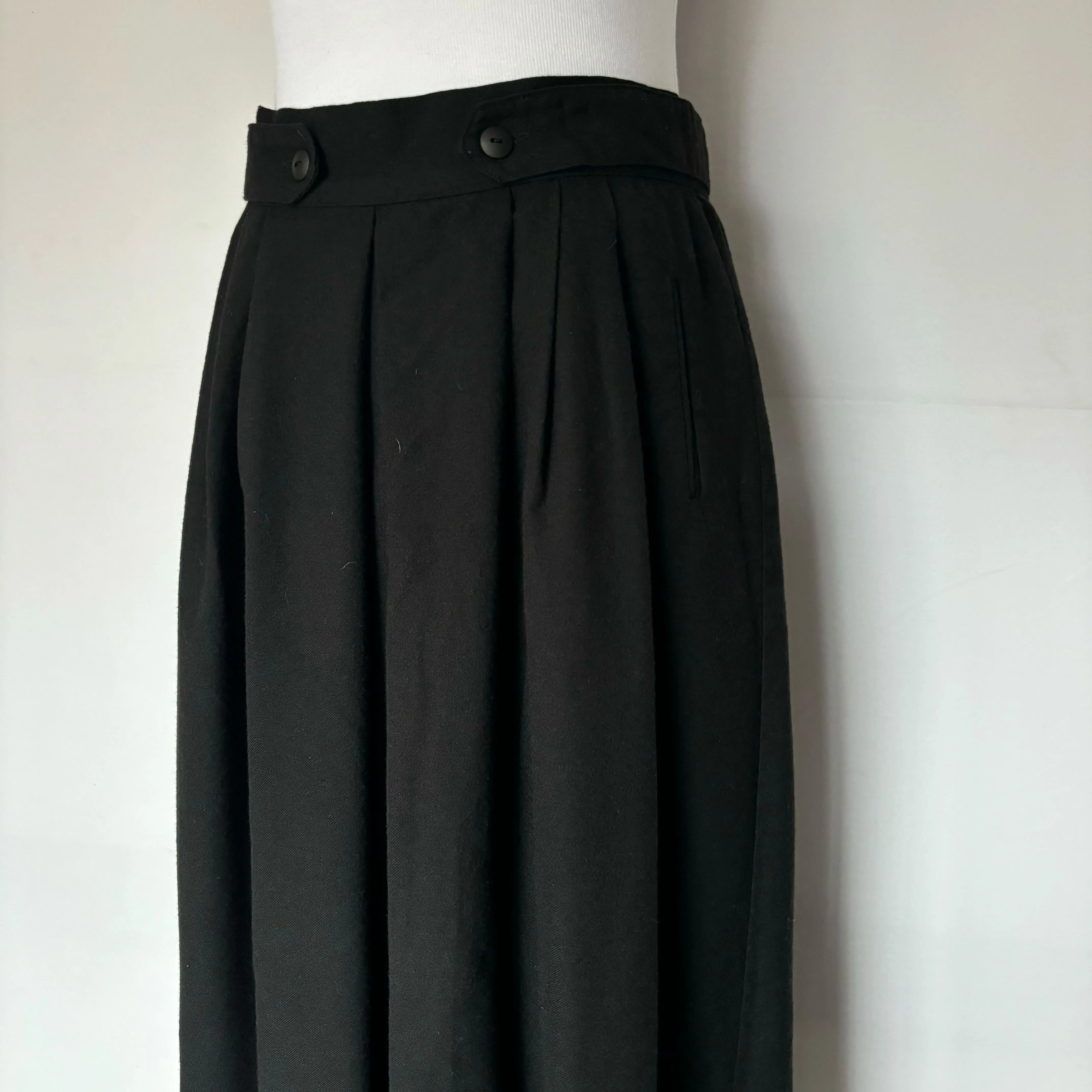 Vintage Black Pleated Midi Skirt